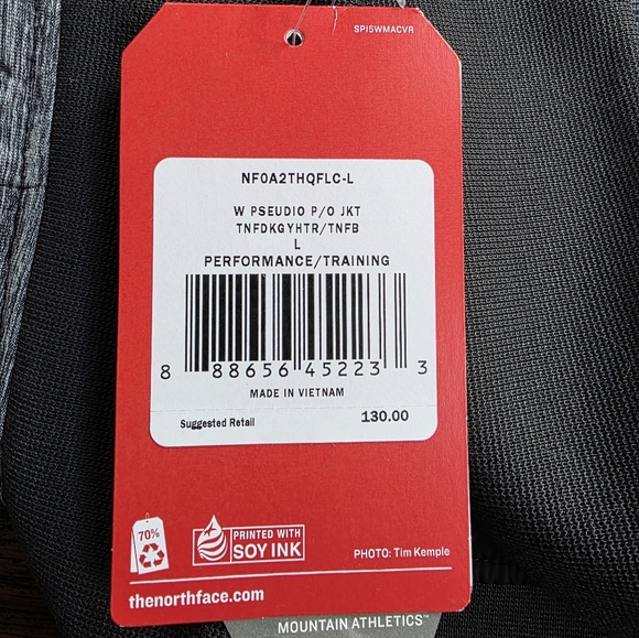 NWT- The North Face Pseudio Performance Training Pullover - Picture 11 of 14